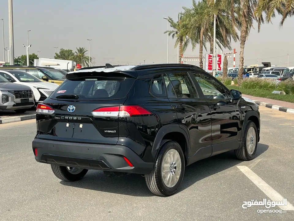 TOYOTA COROLLA CROSS 1.8L hybrid BLACK 2024