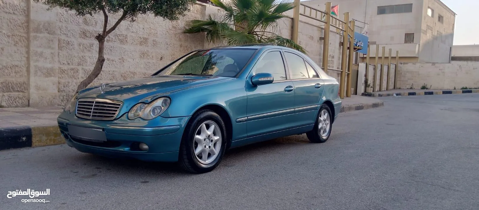 مرسيدس c200 موديل 2001