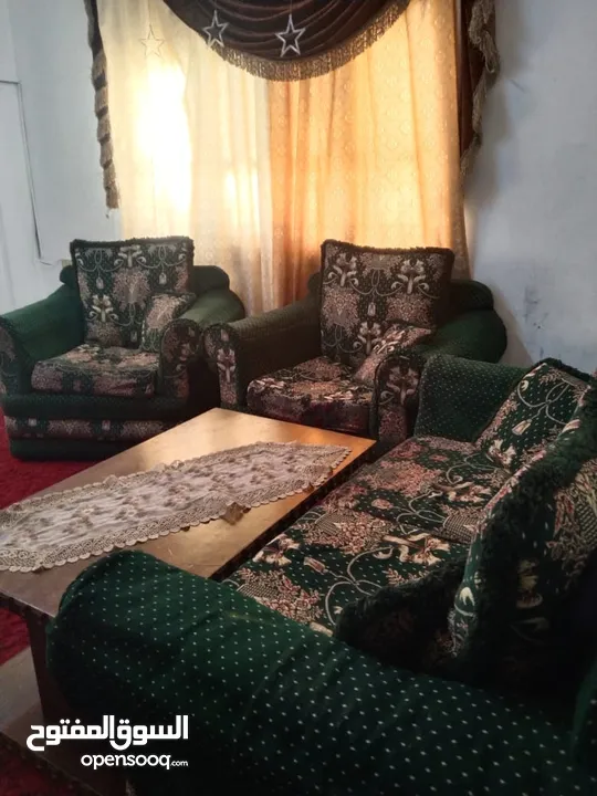 غرفة نوم وطقم مورس وطقم كنب للبيع