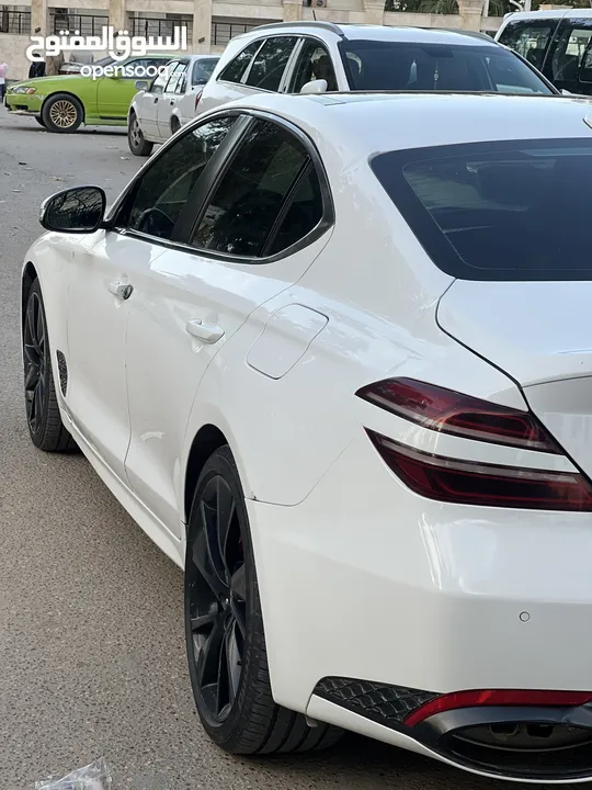 Genesis g70 2022 v6 3.3T    جينيسس جي 70 حره بدون رقم