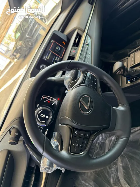 Lexus ES 300h 2021  لكزس هايبرد حره غير مجمركه ، البيع : مجمرك جاهز او بدون جمرك حره