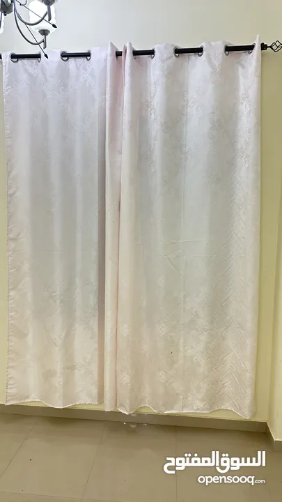 Elegant Curtains with Metal Rod - ستائر رائعة مع عمود معدني