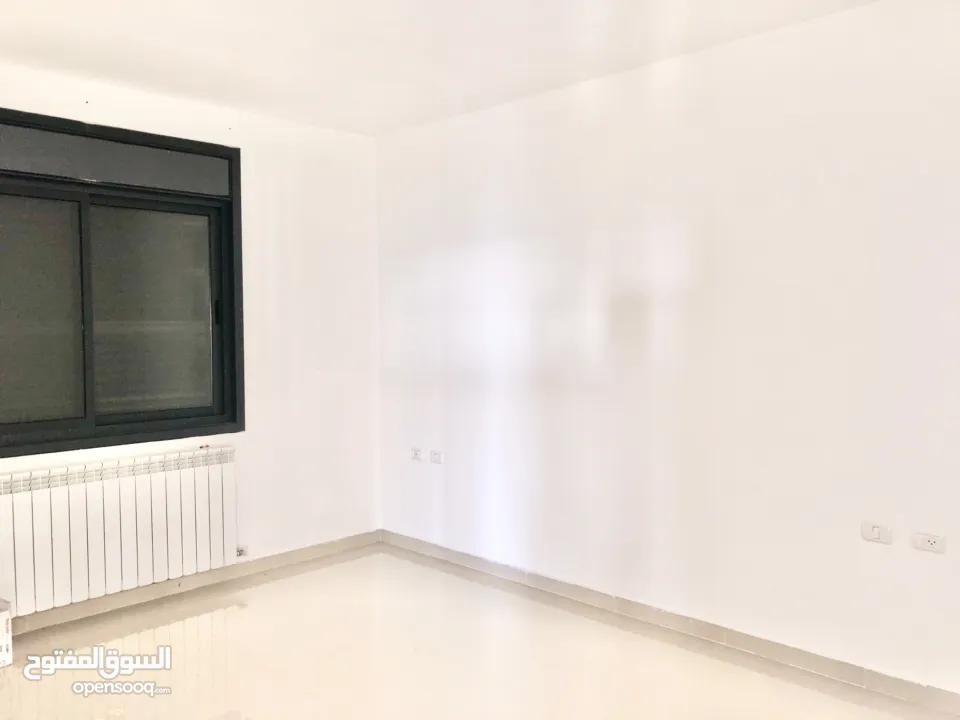 شقة للبيع خلف منتدى شارك الشبابي