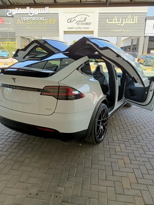 Tesla Model X - 2018