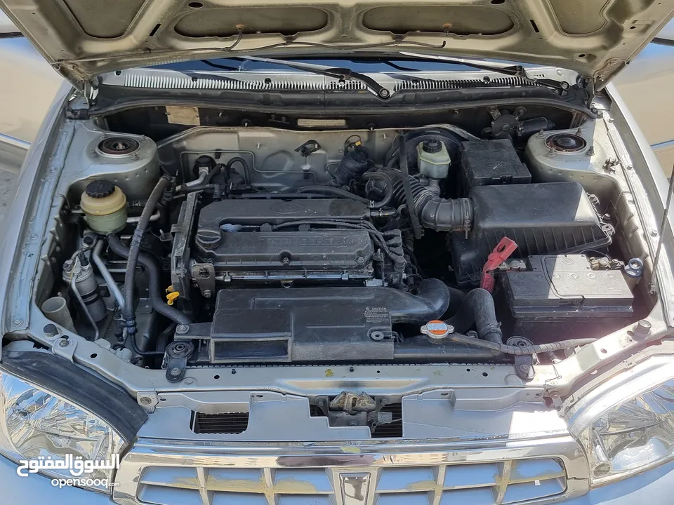 كيا سبيكترا 2001 بسعر 2400 جير عادي سياره نظيفه جدا  kia spectra 2001