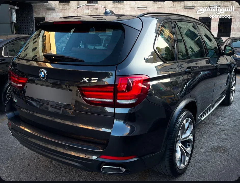 BMW X5 Plug-in