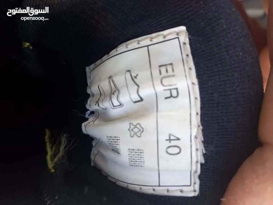 سكيت (بوت عجال) عدد 2 مستعمل بحال الجديد بسعر مغري