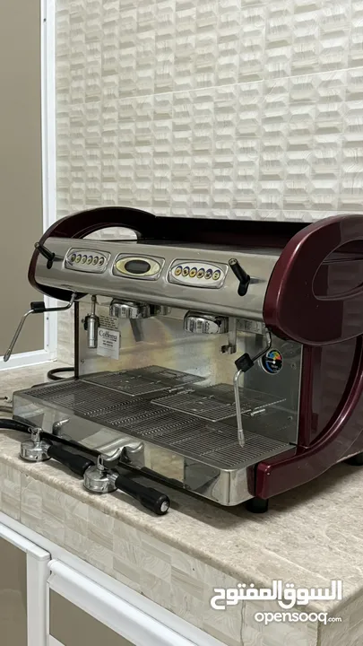 مكينة صنع القهوة  Coffee maker