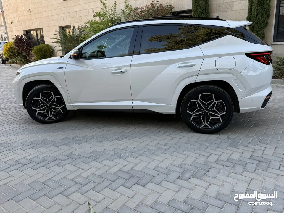 هونداي توسان NLine ترخيص 2023 محرك 1600 هايبرد plug in/يقطع على الشحنه 65 كيلو متر  271 حصان