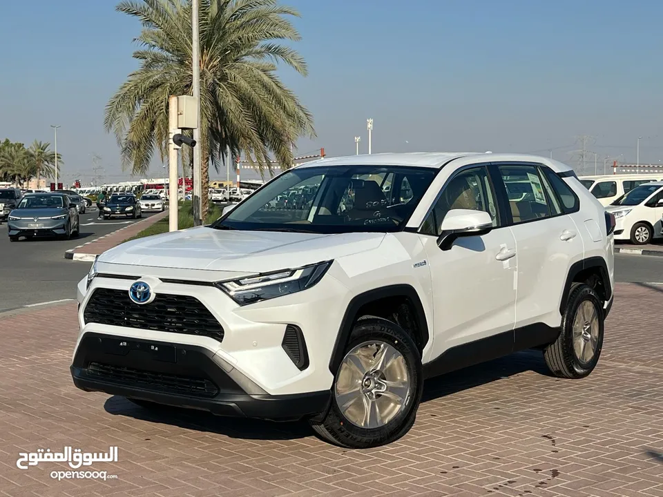 TOYOTA RAV4 2.5L HYBRID WHITE 2024