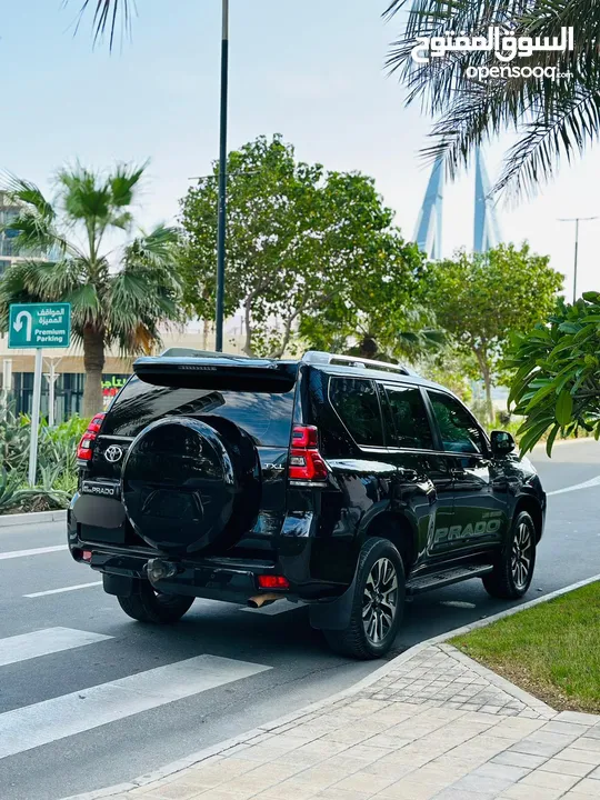 TOYOTA LAND CRUISER PRADO V6 4WD (4×4) Year-2023 Engine-4.0L(V6 Cylinder) Full optionl with sunroof