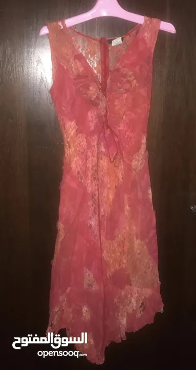 فساتين سهرة طويلة وقصيرة