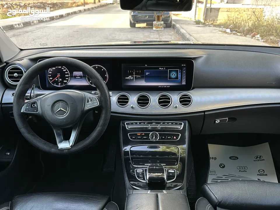 Mercedes E220D  بانوراما  موديل 2017 برخصة  دهان شركة  فل اضافات  امكانية البدل وارد  كرتونه سيارة