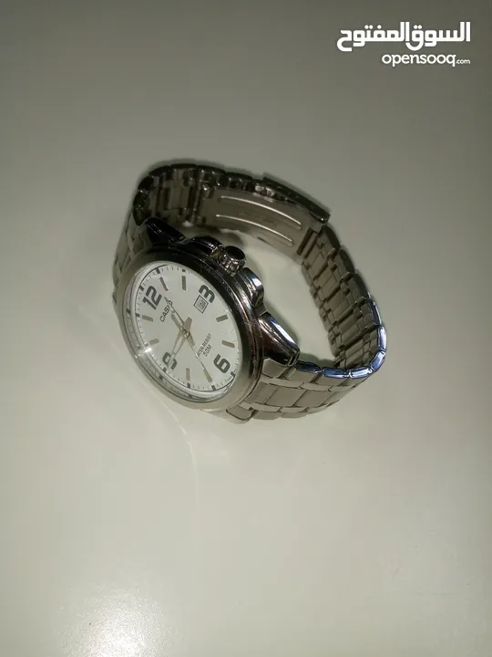 ساعة يد Casio رجالية، أنيقة جدّا للمناسبات، متينة بلون سلفر، جميع التفاصيل بالوصف --->