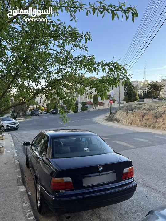 BMW E36 318i 1995 وطواط