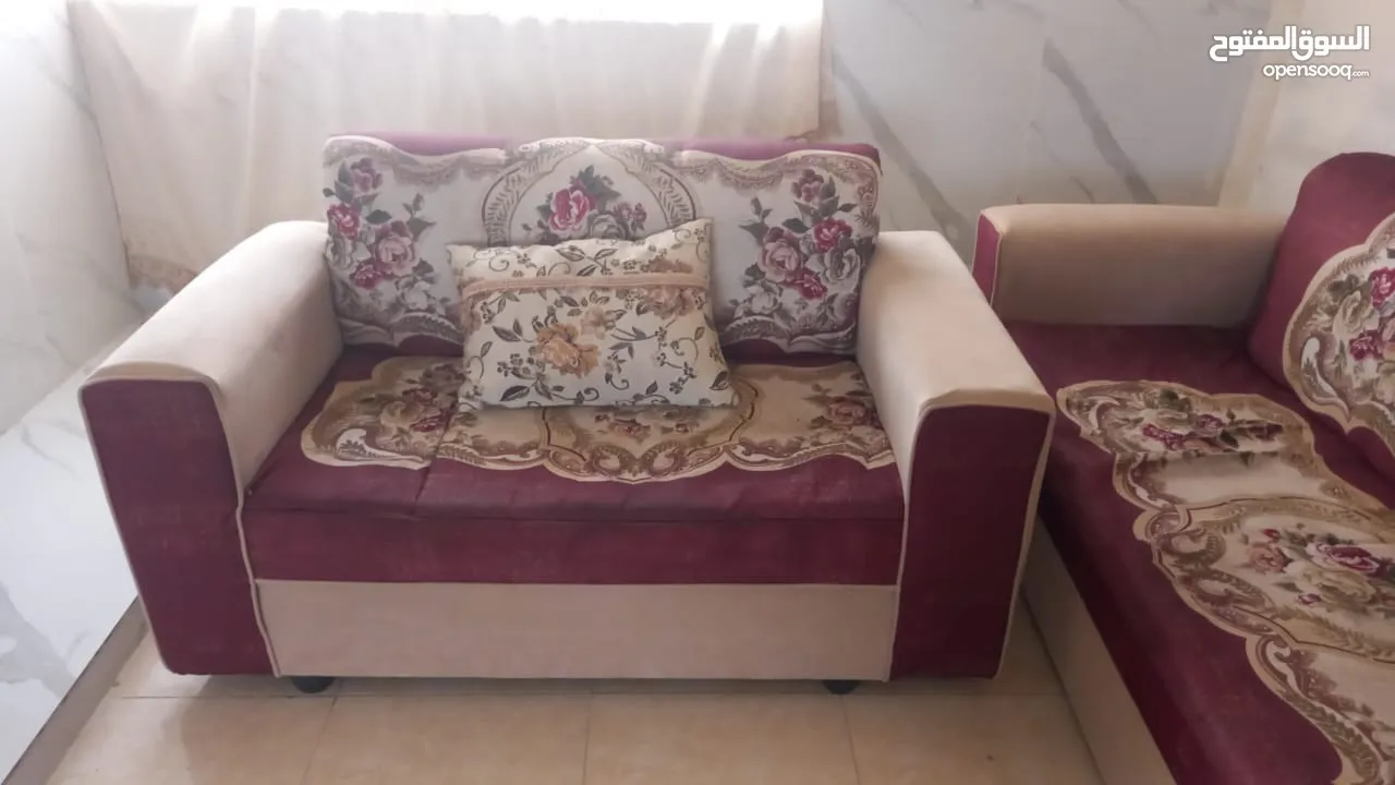 كنب كورنر جيد جدا خشب تقيل بسعر حرق