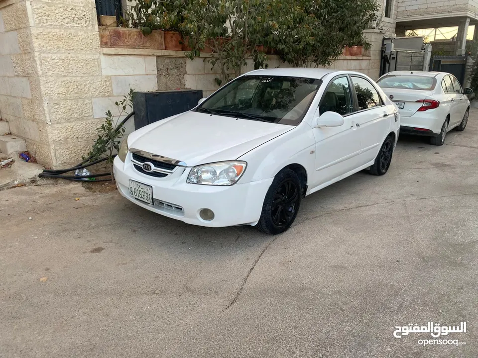 سياره للبيع