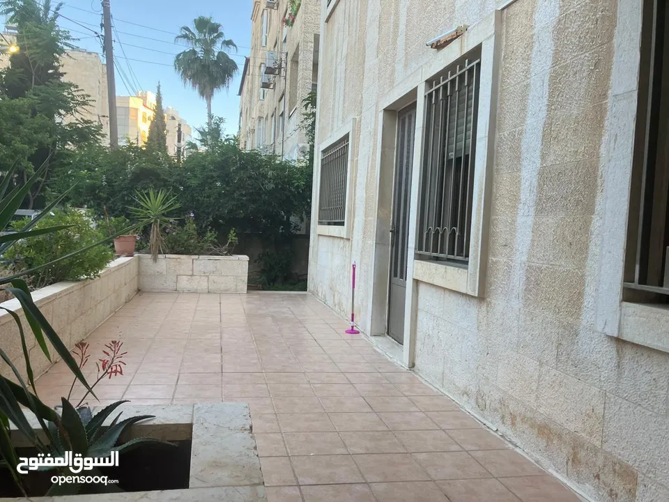 شقة مفروشة للايجار في دير غبار 2 نوم 700
