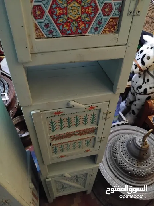 مجموعه مميزه من التحف