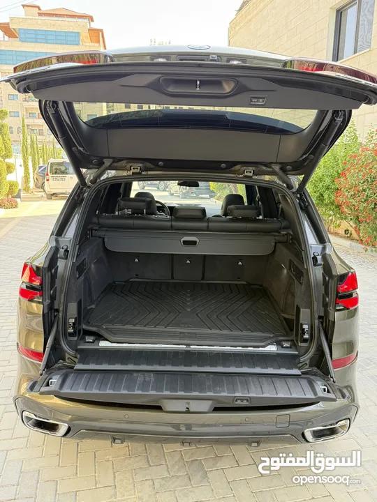 BMW X5 50e ترخيص   محرك 3000 هايبرد plug in/يقطع على الشحنه 100 كيلو متر
