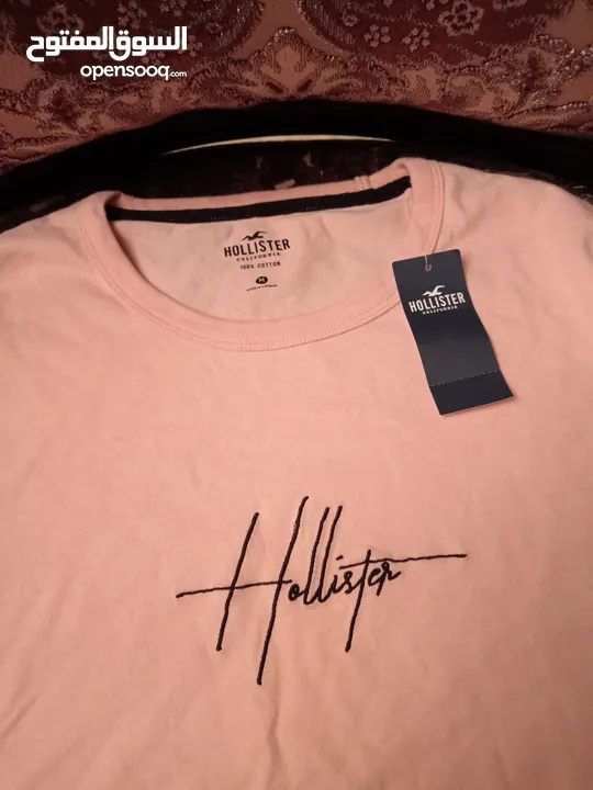 Holister original T-shirt Medium - (229281256) | السوق المفتوح