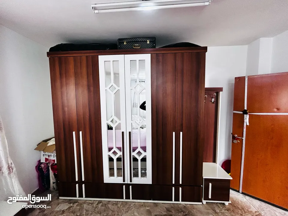 غرفة نوم للبيع  مش مستخدمه كتير