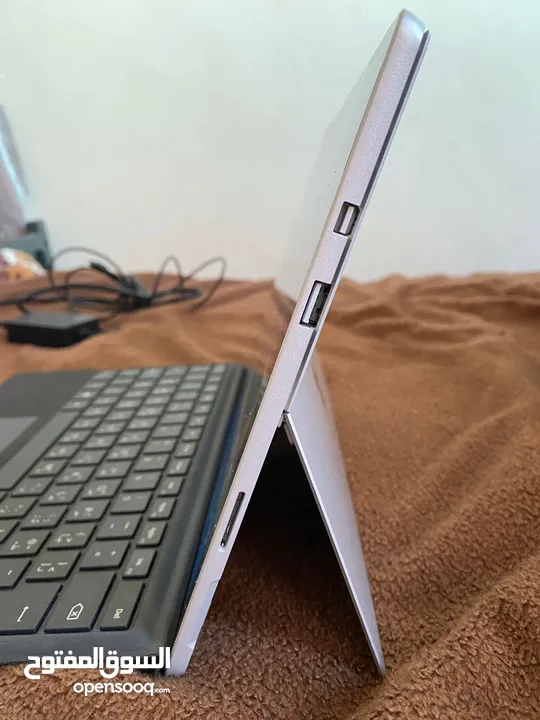 Surface Pro (5th Gen)  مايكروسوفت برو الجيل الخامس