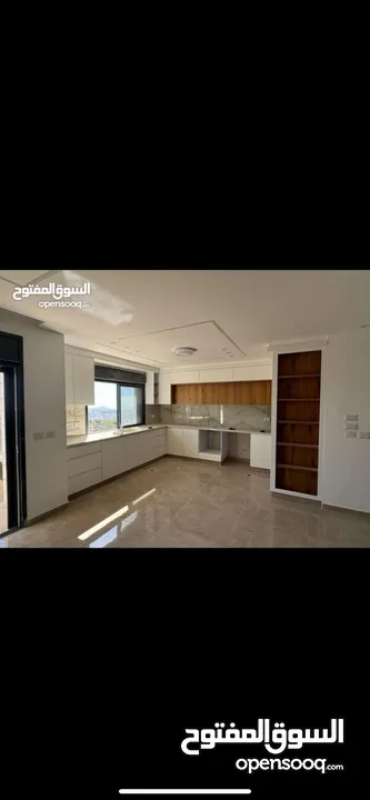 بيت جالا سدر شقق للبيع جاهز فوق مدرسه طليطه كل طابق شقتين اطلاله مميزه. سعر من 650 الي 800 شيكل