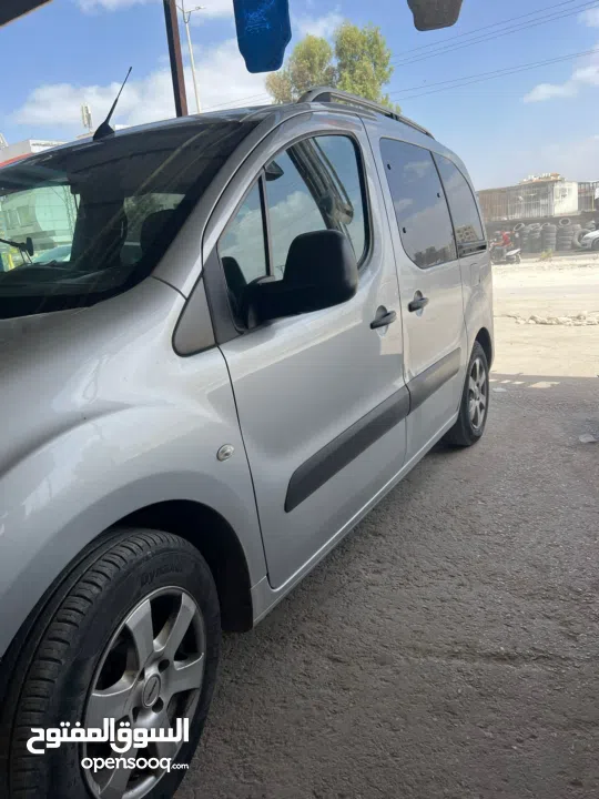 بيجو بارتنر