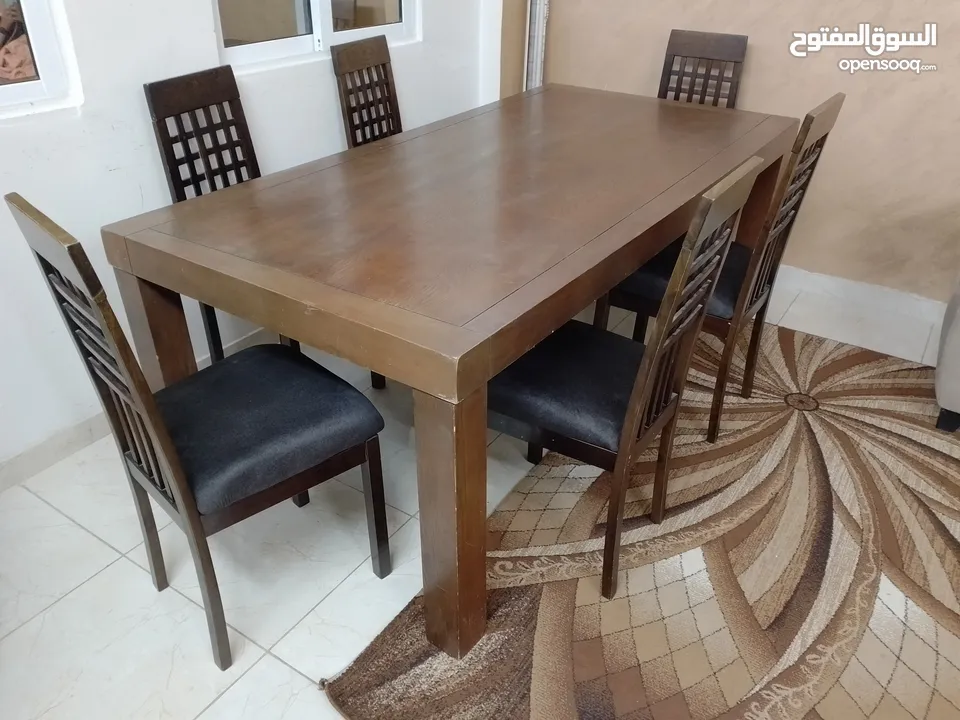 طاولة سفره 6 كراسي بحاله الوكاله