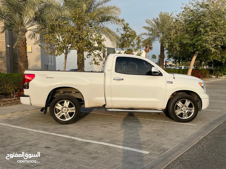 Toyota Tundra SR5 Model 2008