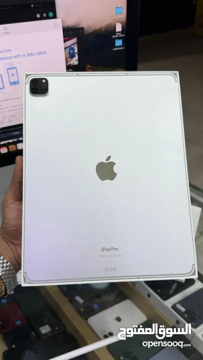 iPad Pro M2 12.9inch 128GB with pencil