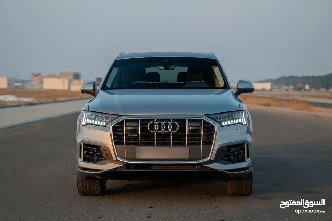 AUDI Q7 2023