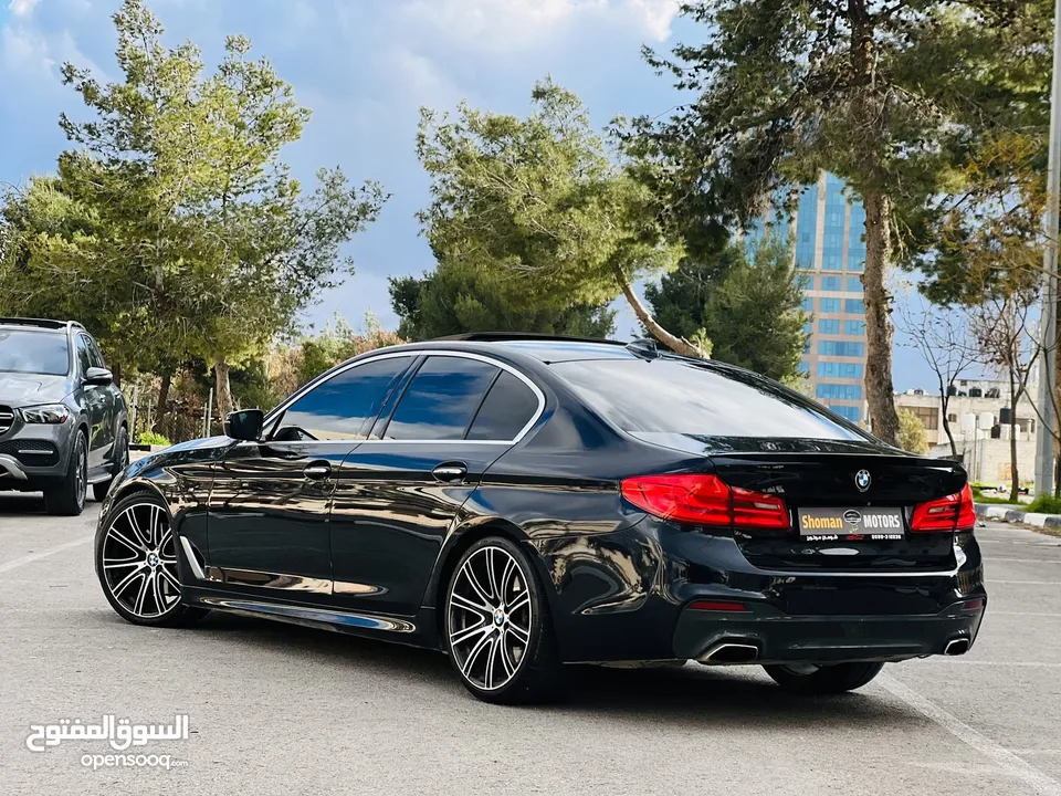 ‏BMW 530i *M
