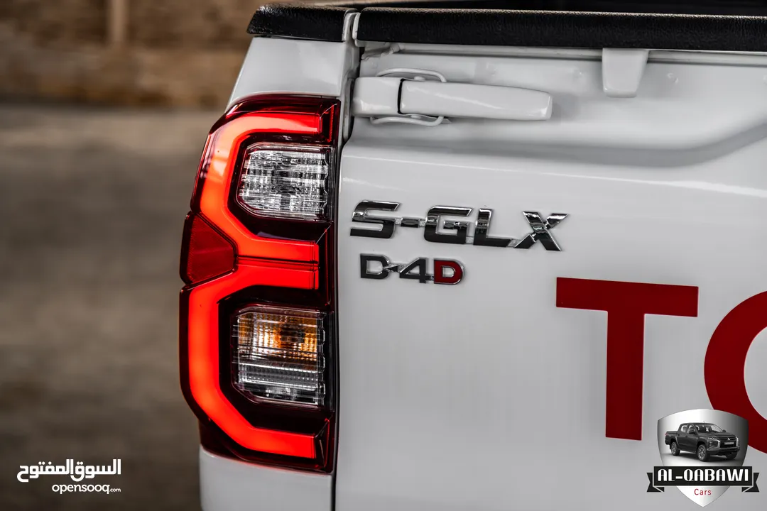 Toyota Hilux 2024    عداد صفر
