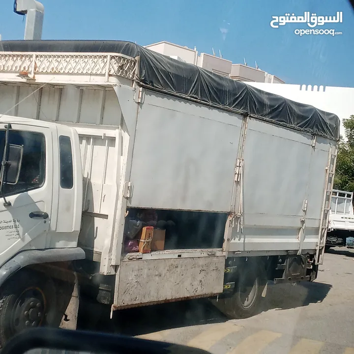 House shifting, Carpenter,3,7,10 ton neat and clean trucks and labour نقل اثاث شحن