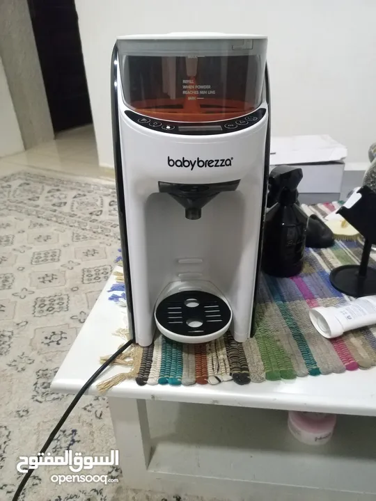 صانعة الحليب للأطفال الرضع  baby brezza