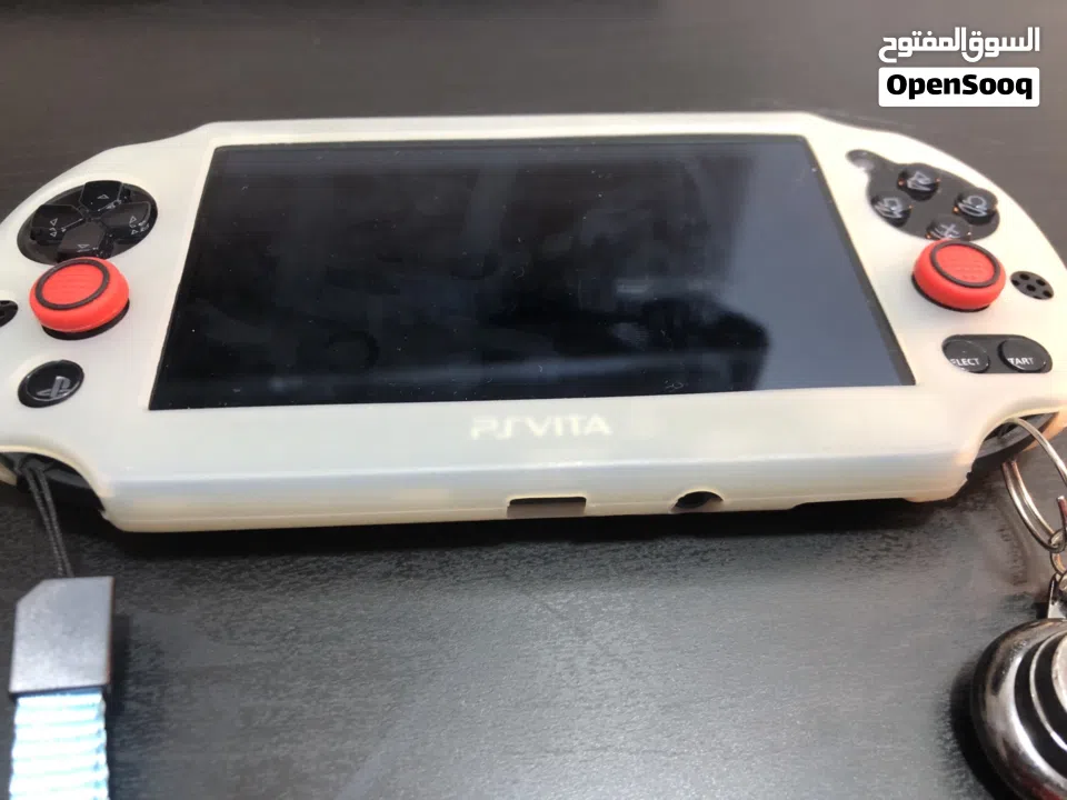 Ps vita 2000 in black colour