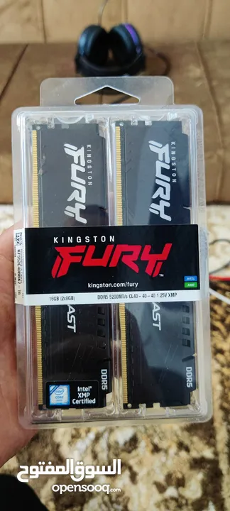 Fury ddr5  16GB.2x8 5200MT