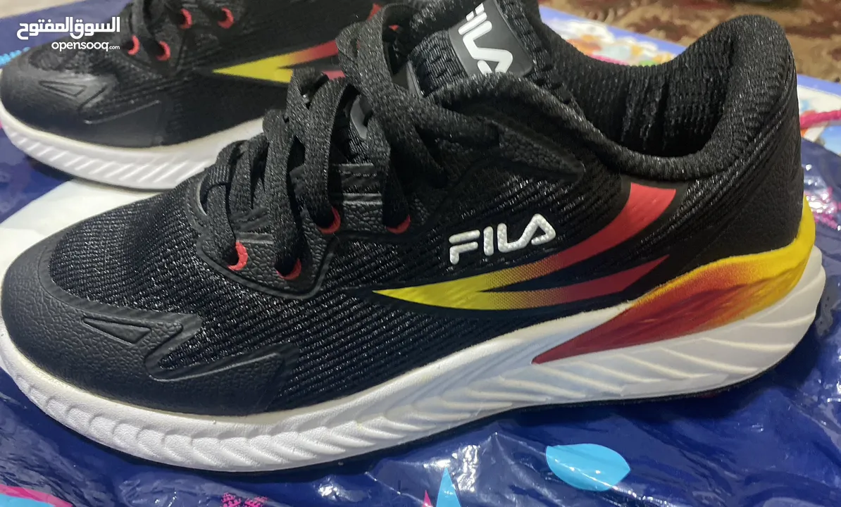 حذاء رياضي محير اطفال جديد ماركة FILA من المانيا نمرة 36 للبيع - Opensooq