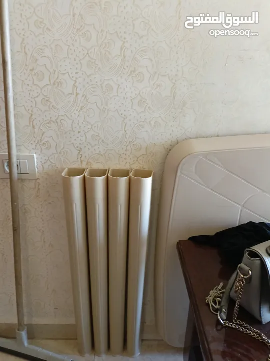 طاولة سفرة بلاستيك