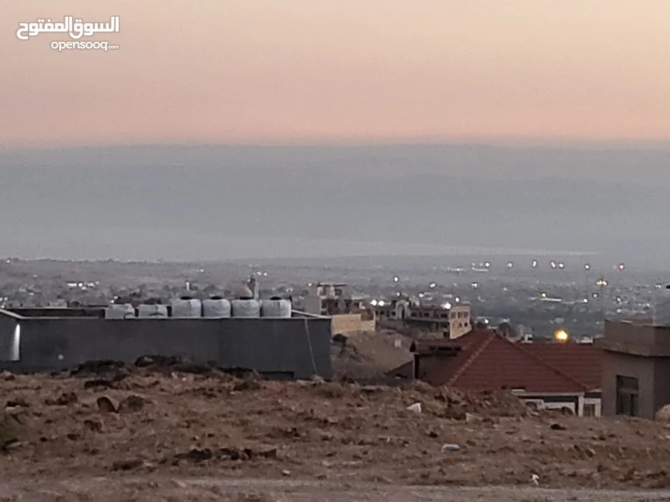 للبيع قطعة ارض مطلة في أجمل مناطق البحر الميت بسعر مغري