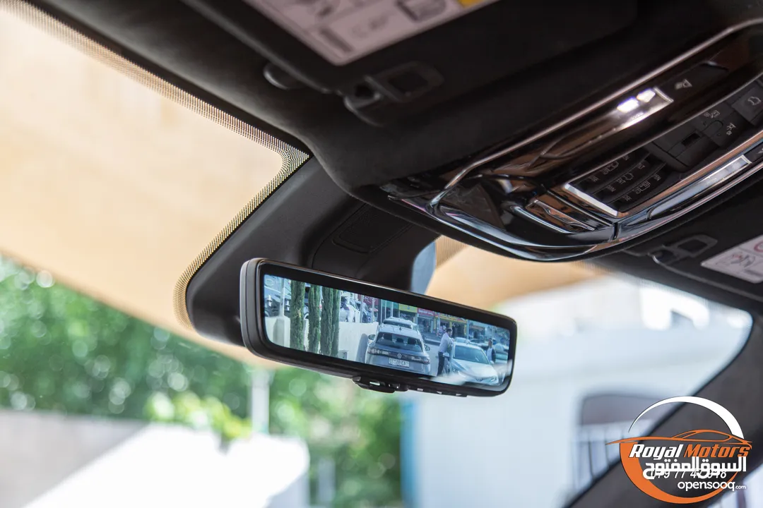 الان لدى رويال موتورز   Jeep Grand Cherokee L 2021 Summit