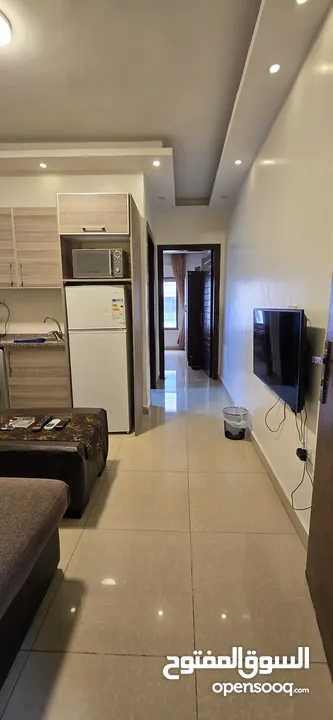 شقة فندقية فخمة و مميزة جداً للإيجار اليومي و الاسبوعي (يمنع الكابلز) (بأسعار منافسة ) خدمة 24 ساعة