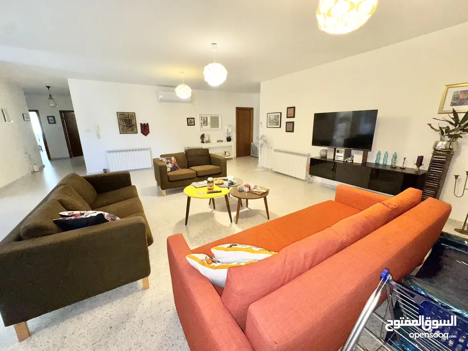 شقةً مميزة والعمارة مميزة