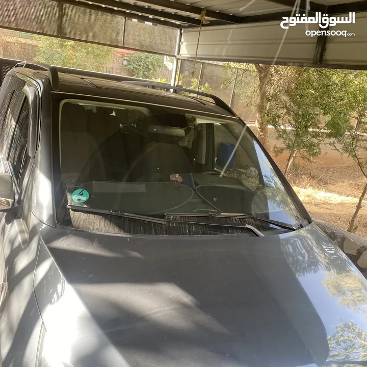 مرسيدس فيتو 119 اعلى صنف مرسيدس فيتو اعلى صنف 119 شصي وسط دهان الشركة لون فيراني مميز من احلى الألوا