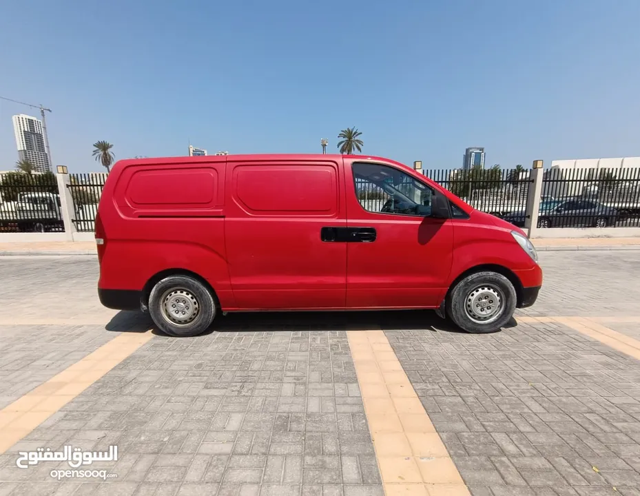 HYUNDAI H1 CARGO