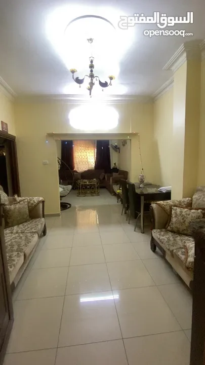 شقه للبيع طابق اول حي رمزي البان ريف جرش