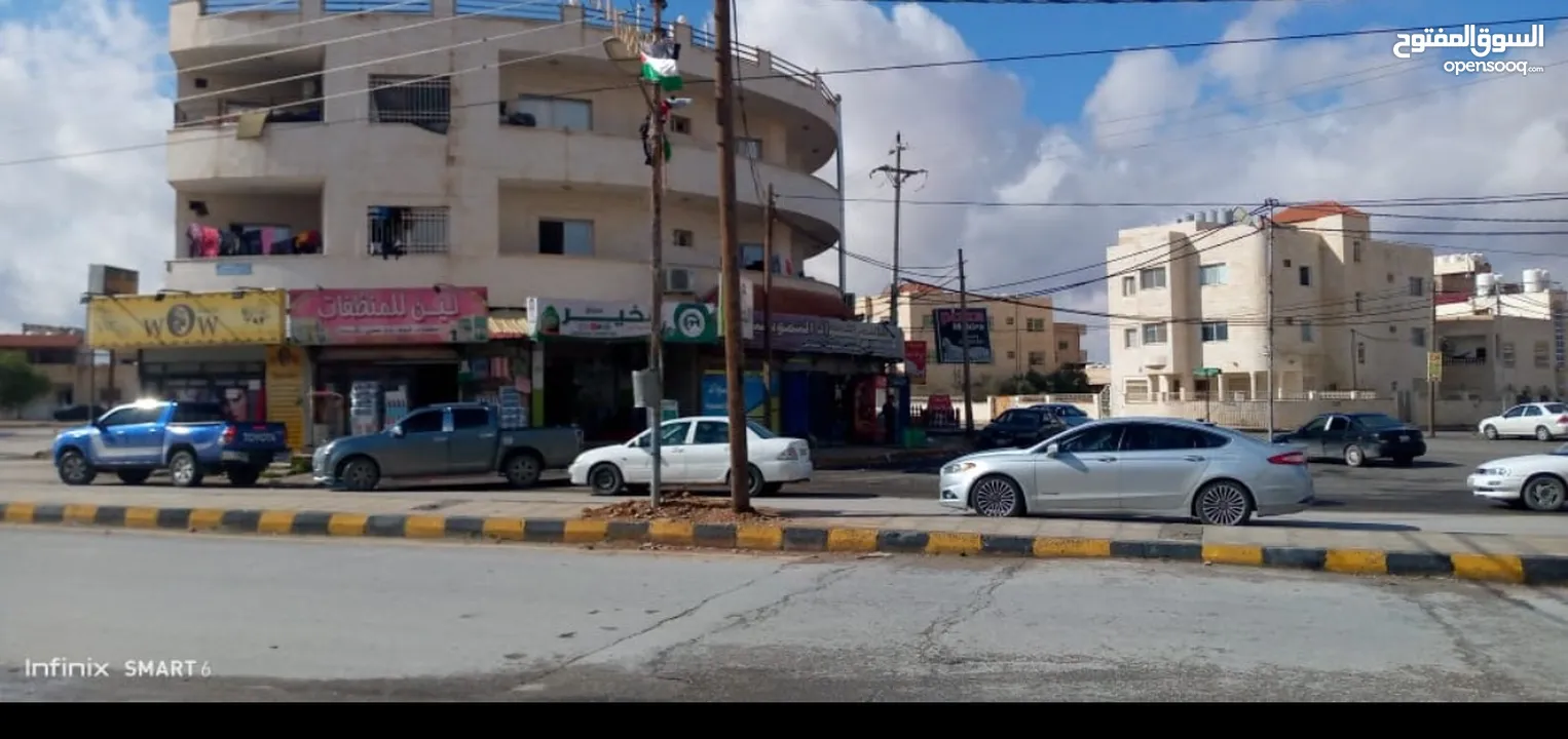 محلات / مكاتب / شقق مميزة مع بلاكين للايجار بحي الهاشمي