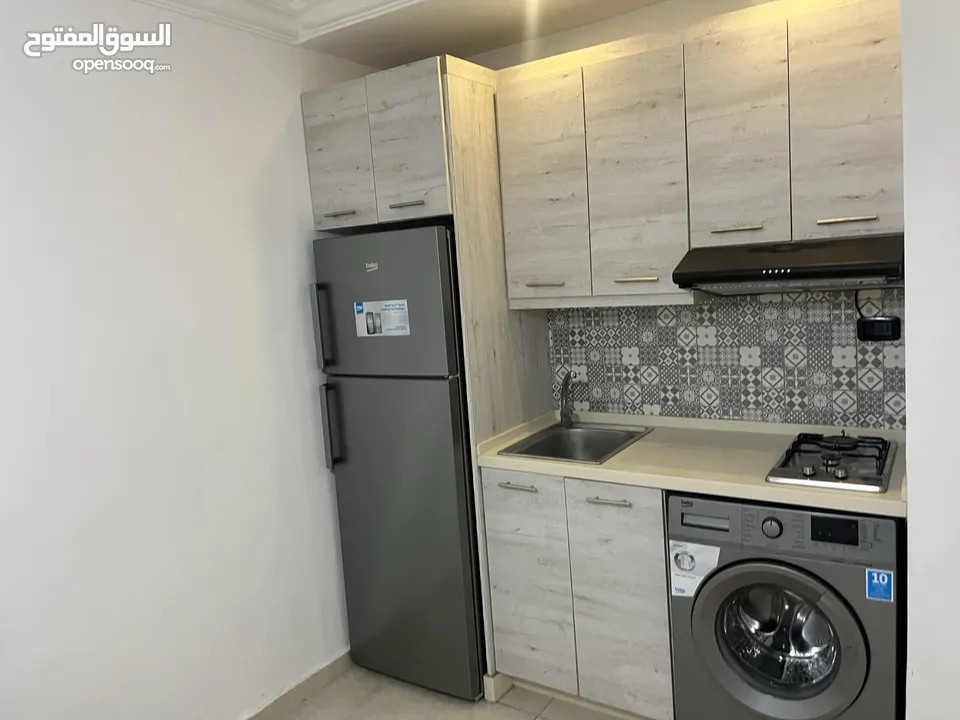 استيديو مفروش حديثاً شارع جامعة طلوع نيفين (طلاب وموظفين)